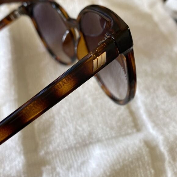 Le Specs  ARMADA Tortoise Round Frame Sunglasses NWT - Picture 7 of 9